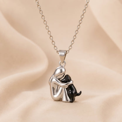 Collier Étreinte Éternelle — détail